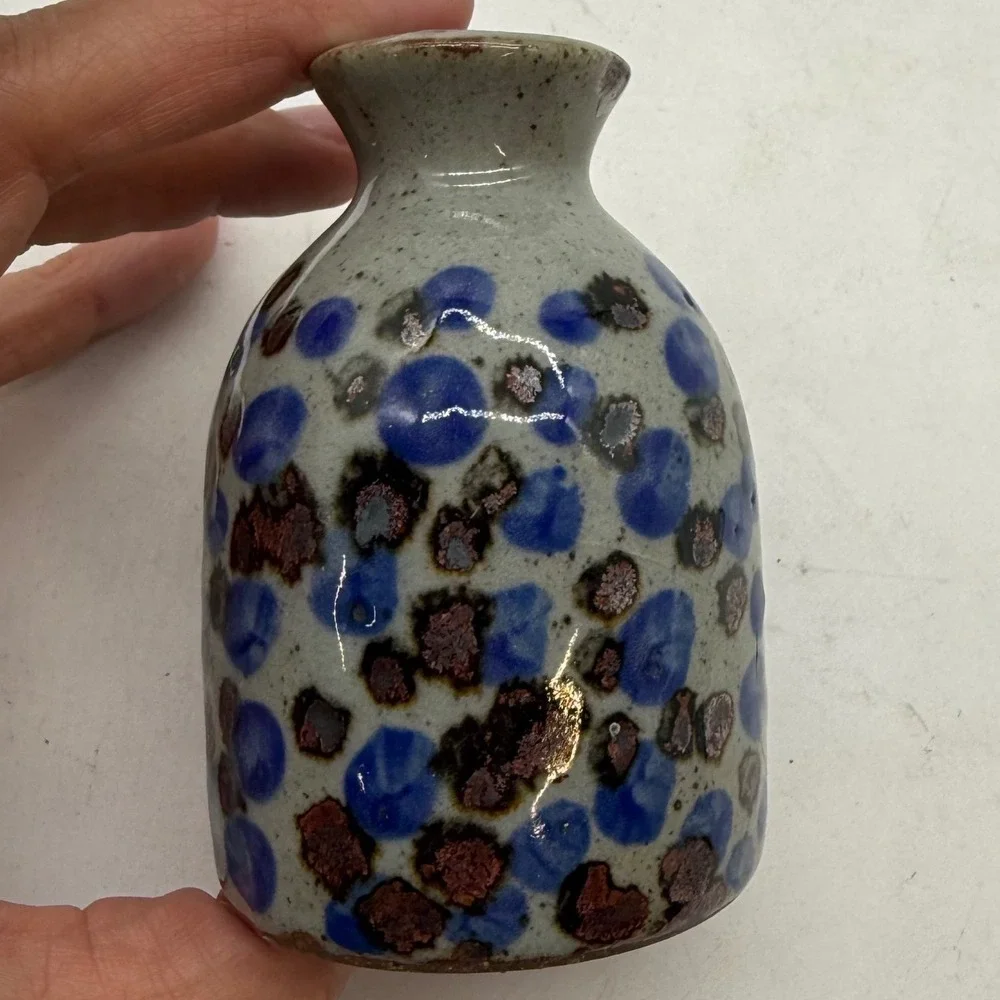 Knobler Japan Studio Pottery Bud Vase Blue Brown Polka Dot‎ Stoneware MCM 4 inch